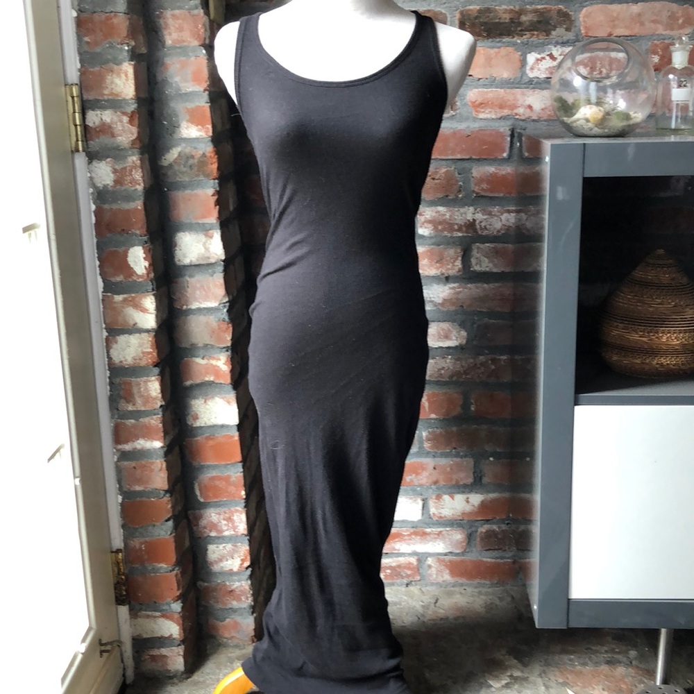 Black casual dress